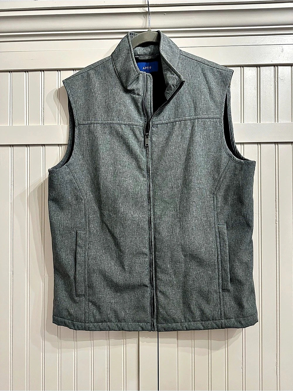 APT.9 vest Gray Polyester Size Medium Like New